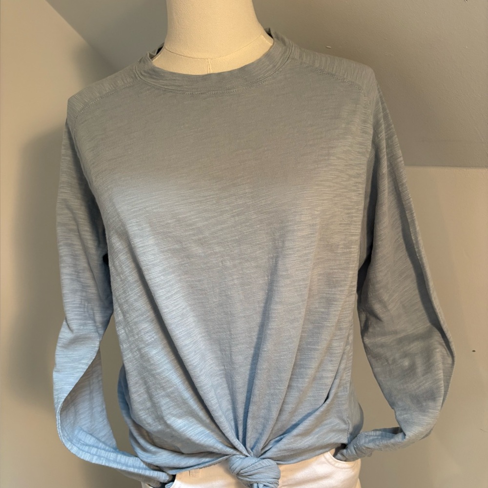 NWOT never worn Zella relaxed & oversized Tee for workout or chilling.